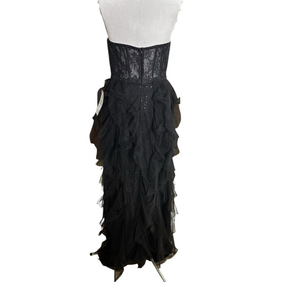 NWT  BETSY & ADAM “ANGELINA" LONG STRAPLESS MESH FLOOR LENGTH RUFFLE DRESS - Picture 3 of 10